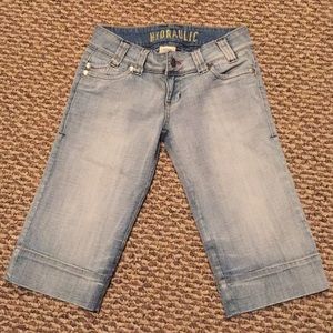 Trendy Hydraulic capris -size 3/4